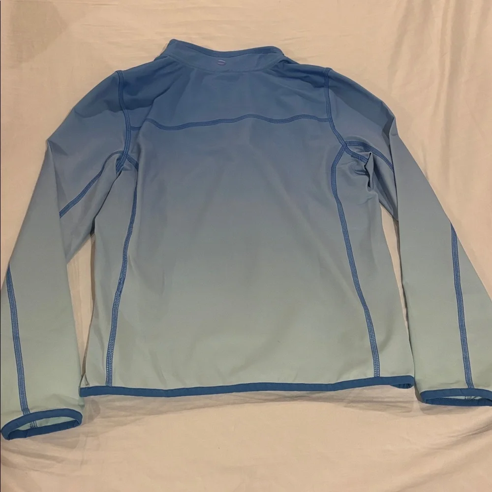 Vineyard Vines Blue Performance 1/2 zip Size M (10/12) - Picture 4 of 4